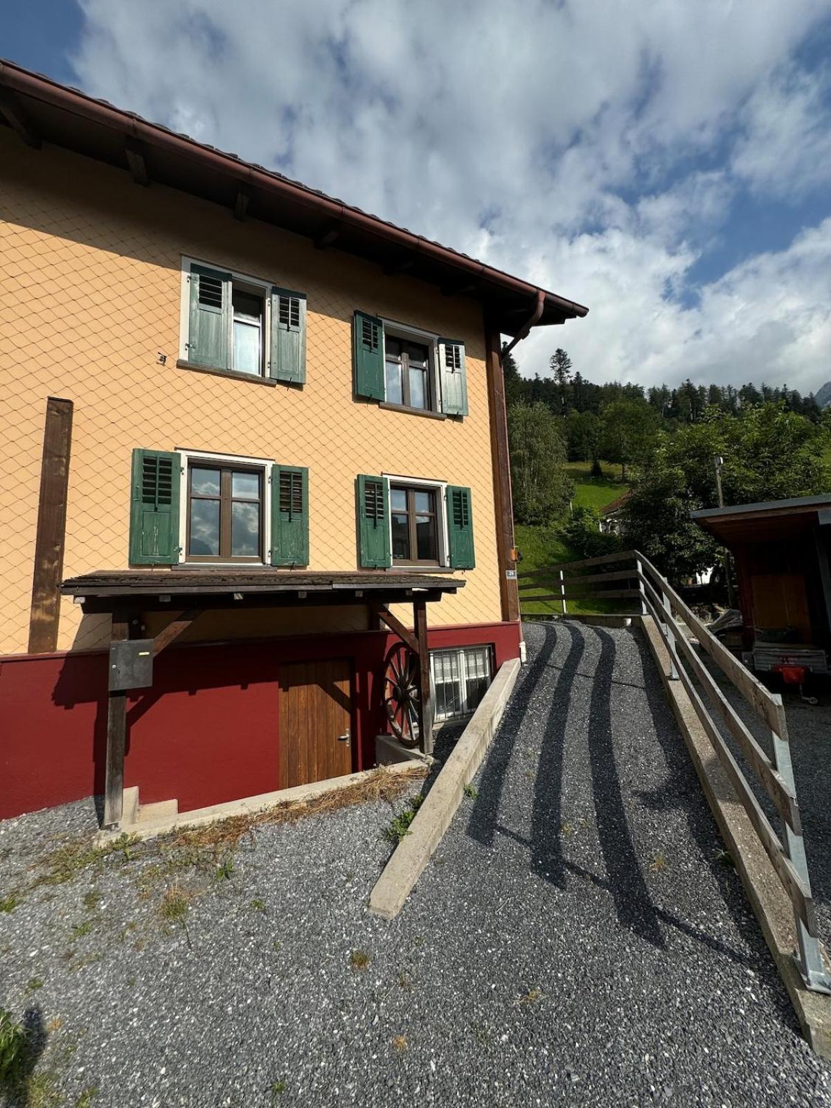 Alpenhaus, Farmhouse Leilighet Triesenberg Eksteriør bilde